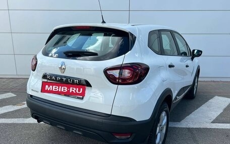 Renault Kaptur I рестайлинг, 2018 год, 1 400 000 рублей, 11 фотография