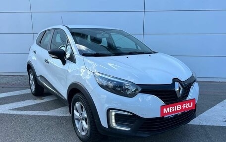Renault Kaptur I рестайлинг, 2018 год, 1 400 000 рублей, 2 фотография