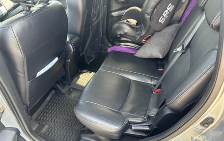Mitsubishi Outlander III рестайлинг 3, 2011 год, 1 390 000 рублей, 19 фотография
