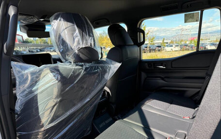 Toyota Land Cruiser Prado, 2025 год, 7 750 000 рублей, 9 фотография