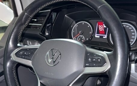 Volkswagen Caravelle T6 рестайлинг, 2021 год, 4 300 000 рублей, 5 фотография