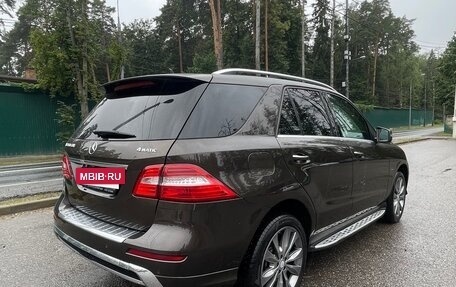 Mercedes-Benz M-Класс, 2012 год, 2 350 000 рублей, 6 фотография