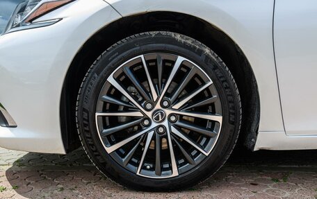 Lexus ES VII, 2022 год, 4 935 000 рублей, 6 фотография