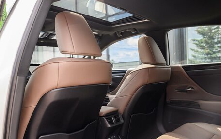 Lexus ES VII, 2022 год, 4 935 000 рублей, 14 фотография