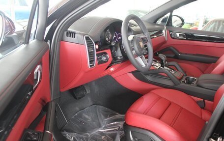 Porsche Cayenne III, 2025 год, 16 700 000 рублей, 8 фотография