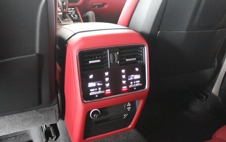 Porsche Cayenne III, 2025 год, 16 700 000 рублей, 20 фотография