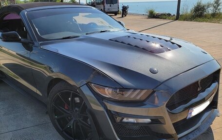Ford Mustang VI рестайлинг, 2016 год, 1 036 575 рублей, 2 фотография
