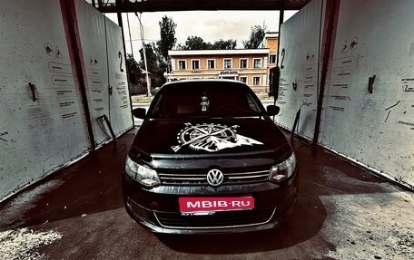 Volkswagen Polo VI (EU Market), 2012 год, 650 000 рублей, 1 фотография
