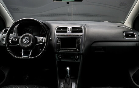Volkswagen Polo VI (EU Market), 2019 год, 997 000 рублей, 11 фотография