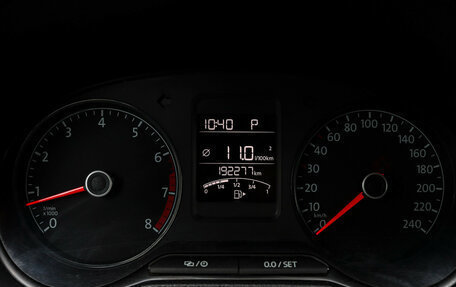Volkswagen Polo VI (EU Market), 2019 год, 997 000 рублей, 15 фотография