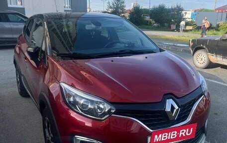 Renault Kaptur I рестайлинг, 2018 год, 1 650 000 рублей, 2 фотография