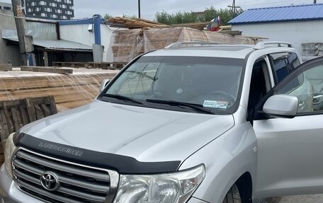 Toyota Land Cruiser 200, 2011 год, 3 000 000 рублей, 6 фотография