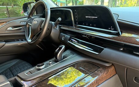 Cadillac Escalade V, 2021 год, 9 700 000 рублей, 14 фотография