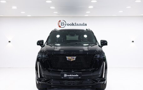 Cadillac Escalade V, 2024 год, 18 390 000 рублей, 2 фотография