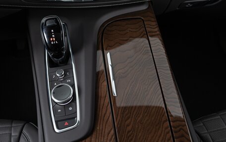 Cadillac Escalade V, 2024 год, 18 390 000 рублей, 22 фотография