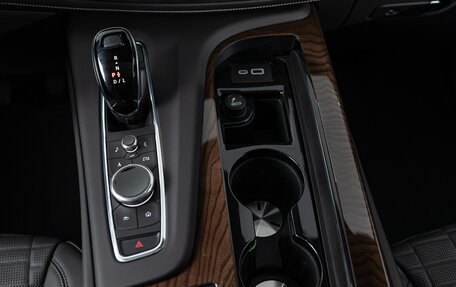 Cadillac Escalade V, 2024 год, 18 390 000 рублей, 23 фотография