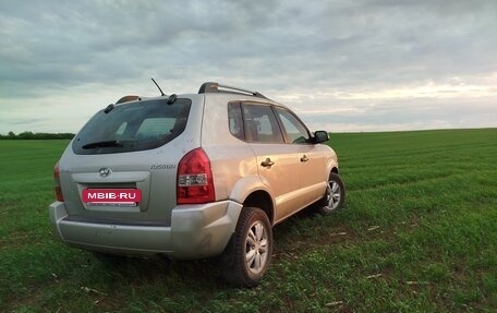 Hyundai Tucson III, 2008 год, 570 000 рублей, 4 фотография