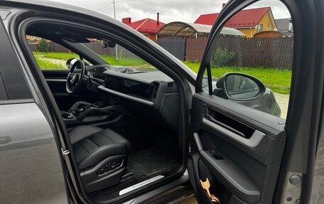 Porsche Cayenne III, 2024 год, 12 000 000 рублей, 11 фотография