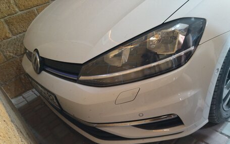 Volkswagen Golf VIII, 2020 год, 1 850 000 рублей, 24 фотография