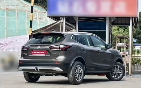Nissan Qashqai, 2025 год, 2 300 000 рублей, 6 фотография