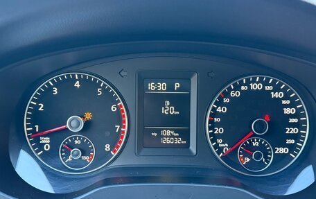 Volkswagen Jetta VI, 2014 год, 1 000 000 рублей, 2 фотография