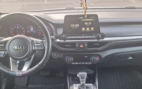 KIA Cerato IV, 2021 год, 1 900 000 рублей, 7 фотография