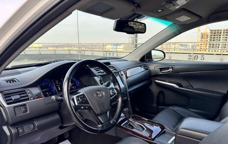 Toyota Camry, 2017 год, 2 135 000 рублей, 6 фотография