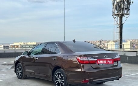 Toyota Camry, 2017 год, 2 135 000 рублей, 5 фотография