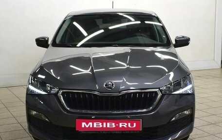 Skoda Rapid II, 2021 год, 1 290 000 рублей, 2 фотография