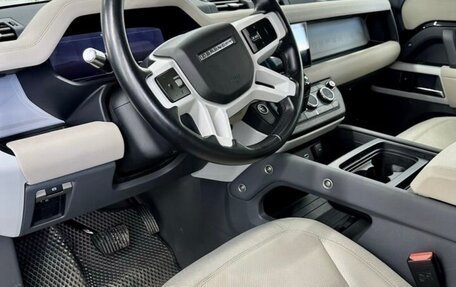 Land Rover Defender II, 2021 год, 5 980 000 рублей, 6 фотография