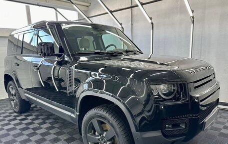 Land Rover Defender II, 2021 год, 5 980 000 рублей, 4 фотография