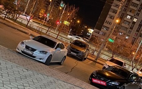 Lexus IS II рестайлинг 2, 2006 год, 1 180 000 рублей, 22 фотография