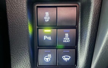 Toyota Land Cruiser Prado 150 рестайлинг 2, 2020 год, 5 370 000 рублей, 9 фотография