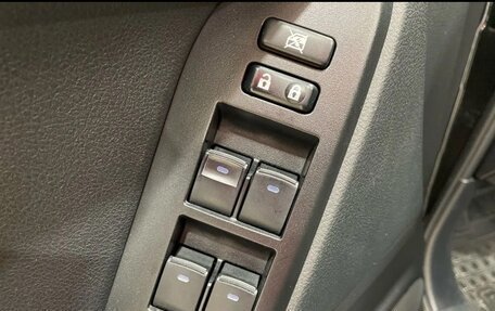 Toyota Land Cruiser Prado 150 рестайлинг 2, 2020 год, 5 370 000 рублей, 14 фотография