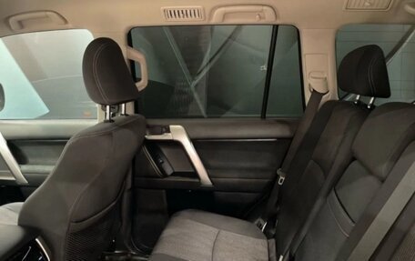 Toyota Land Cruiser Prado 150 рестайлинг 2, 2020 год, 5 370 000 рублей, 19 фотография