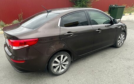 KIA Rio III рестайлинг, 2017 год, 1 049 000 рублей, 4 фотография