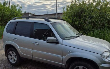 Chevrolet Niva I рестайлинг, 2013 год, 800 000 рублей, 5 фотография