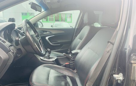 Opel Insignia II рестайлинг, 2010 год, 700 000 рублей, 10 фотография