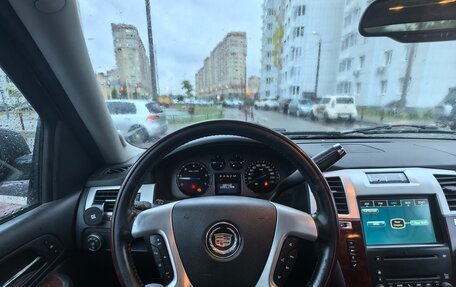 Cadillac Escalade III, 2007 год, 1 070 000 рублей, 6 фотография