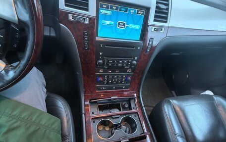 Cadillac Escalade III, 2007 год, 1 070 000 рублей, 7 фотография
