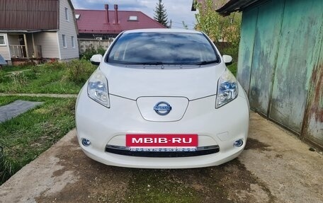 Nissan Leaf I, 2013 год, 1 199 999 рублей, 3 фотография