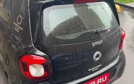 Smart Forfour II, 2016 год, 1 050 000 рублей, 3 фотография