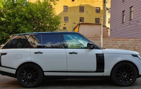 Land Rover Range Rover IV рестайлинг, 2018 год, 5 900 000 рублей, 2 фотография