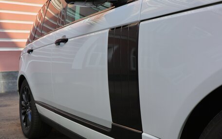 Land Rover Range Rover IV рестайлинг, 2018 год, 5 900 000 рублей, 10 фотография