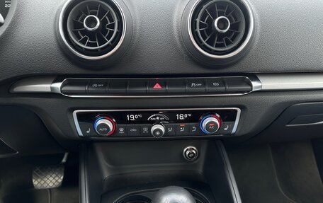 Audi A3, 2019 год, 2 100 000 рублей, 13 фотография