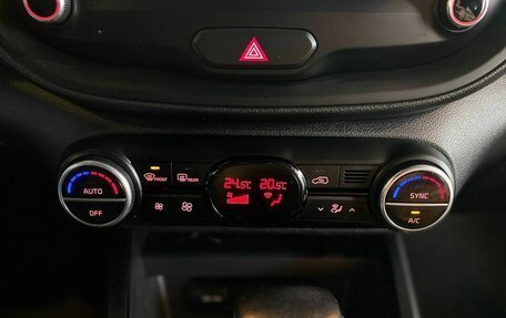 KIA Soul III, 2019 год, 1 840 000 рублей, 15 фотография
