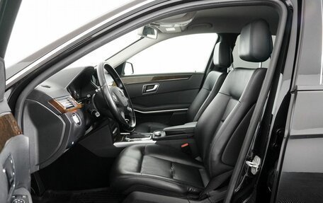 Mercedes-Benz E-Класс, 2011 год, 1 150 000 рублей, 8 фотография