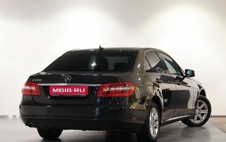 Mercedes-Benz E-Класс, 2011 год, 1 150 000 рублей, 3 фотография