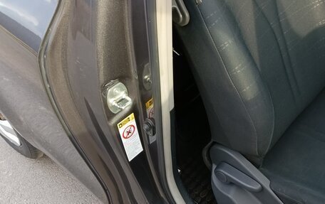 Toyota Yaris III рестайлинг, 2008 год, 650 000 рублей, 22 фотография