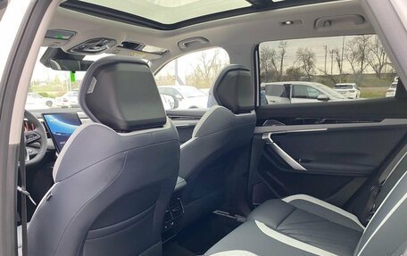 Geely Atlas, 2024 год, 4 017 190 рублей, 14 фотография